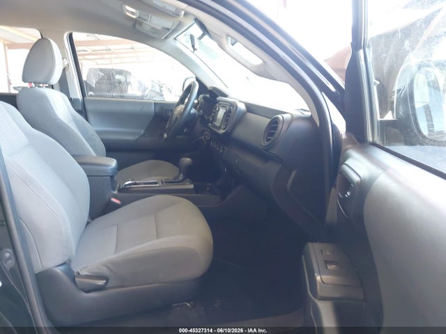 3TMCZ5AN4JM169656 Toyota Tacoma Sr V6