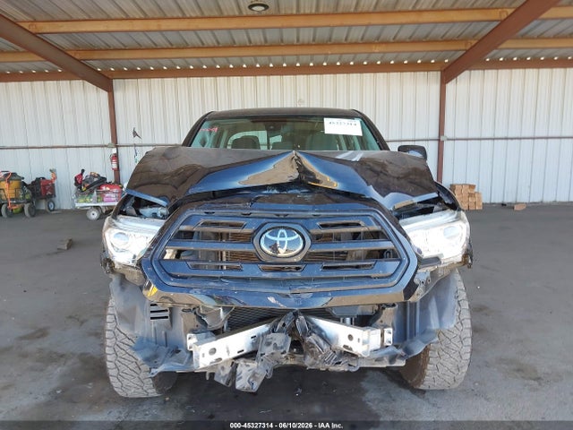 3TMCZ5AN4JM169656 Toyota Tacoma Sr V6