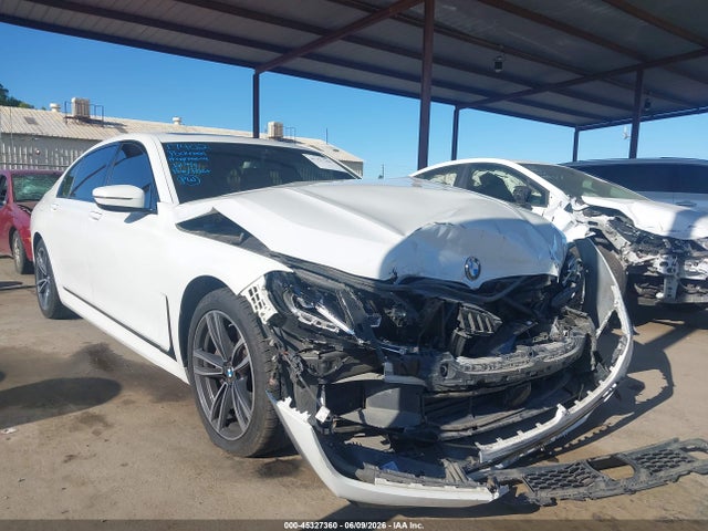 45327360 :رقم المزاد ، WBA7T2C06MCE94947 vin ، 2021 Bmw 740i مزاد بيع