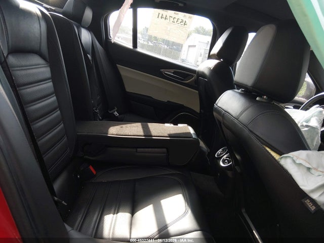 45327441 :رقم المزاد ، ZARFANBN0L7625271 vin ، 2020 Alfa Romeo Giulia Ti Sport Awd مزاد بيع