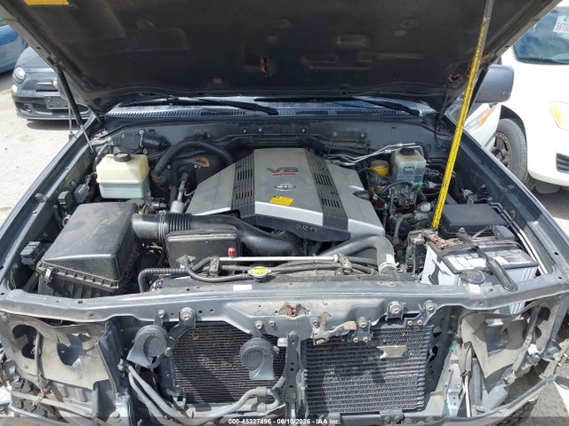 45327496 :رقم المزاد ، JTEHT05J662091280 vin ، 2006 Toyota Land Cruiser V8 مزاد بيع