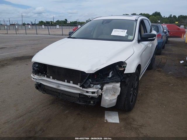 Продаж на аукціоні авто 2017 Volvo Xc60 T5 Dynamic, vin: YV440MDR3H2226144, номер лоту: 45327564