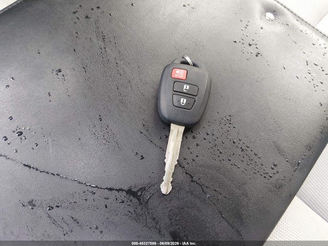 Aukcja sprzedaży 2025 Toyota Corolla Cross L, vin: 7MUAAAAG2SV123677, numer aukcji: 45327586