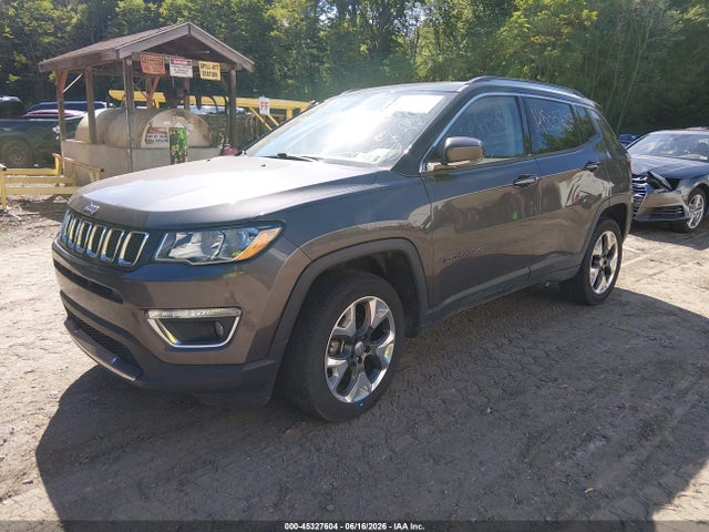 45327604 :رقم المزاد ، 3C4NJDCB9JT316329 vin ، 2018 Jeep Compass Limited 4x4 مزاد بيع