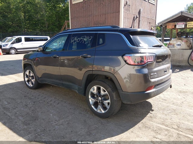 45327604 :رقم المزاد ، 3C4NJDCB9JT316329 vin ، 2018 Jeep Compass Limited 4x4 مزاد بيع