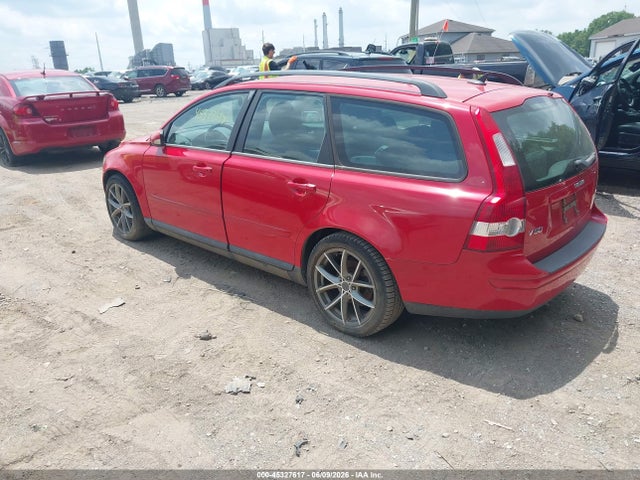 45327617 :رقم المزاد ، YV1MW390252063093 vin ، 2005 Volvo V50 2.4i A/2.4i A Sr مزاد بيع