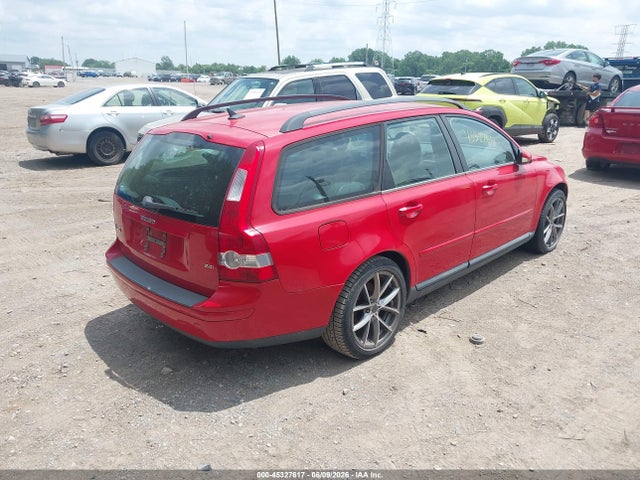 45327617 :رقم المزاد ، YV1MW390252063093 vin ، 2005 Volvo V50 2.4i A/2.4i A Sr مزاد بيع