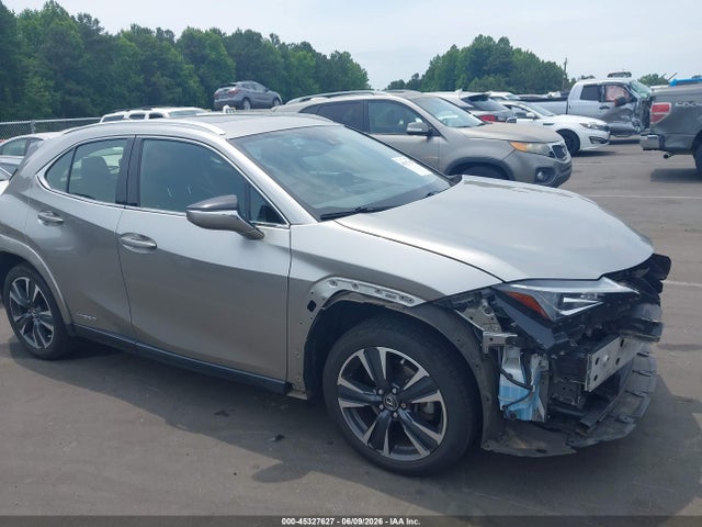 Auction sale of the 2022 Lexus Ux 250h, vin: JTHP9JBH2N2056576, lot number: 45327627