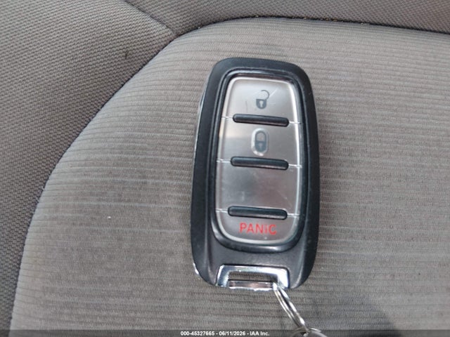2017 Chrysler Pacifica Lx მანქანა იყიდება აუქციონზე, vin: 2C4RC1CGXHR529471, აუქციონის ნომერი: 45327665