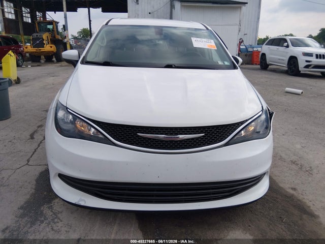 2017 Chrysler Pacifica Lx მანქანა იყიდება აუქციონზე, vin: 2C4RC1CGXHR529471, აუქციონის ნომერი: 45327665
