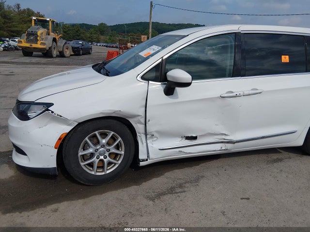 2017 Chrysler Pacifica Lx მანქანა იყიდება აუქციონზე, vin: 2C4RC1CGXHR529471, აუქციონის ნომერი: 45327665