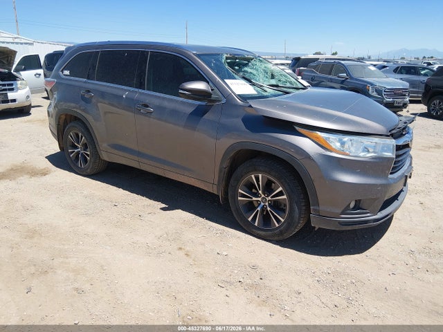 2016 Toyota Highlander Xle V6 მანქანა იყიდება აუქციონზე, vin: 5TDJKRFHXGS295342, აუქციონის ნომერი: 45327690