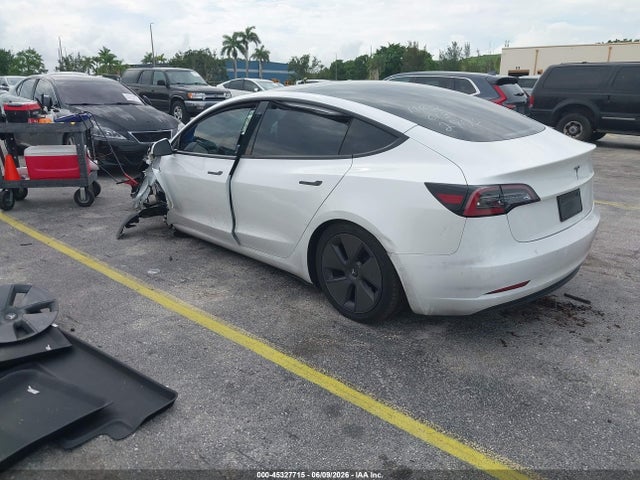 Продажа на аукционе авто 2021 Tesla Model 3 Standard Range Plus Rear-wheel Drive, vin: 5YJ3E1EA9MF062803, номер лота: 45327715