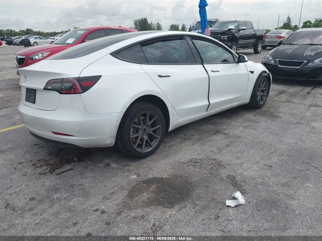Продажа на аукционе авто 2021 Tesla Model 3 Standard Range Plus Rear-wheel Drive, vin: 5YJ3E1EA9MF062803, номер лота: 45327715