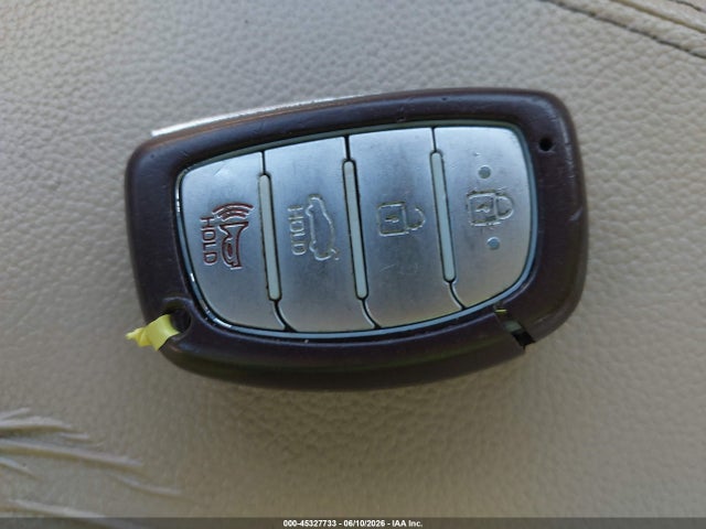 Продаж на аукціоні авто 2016 Hyundai Sonata Hybrid Se, vin: KMHE24L14GA015578, номер лоту: 45327733