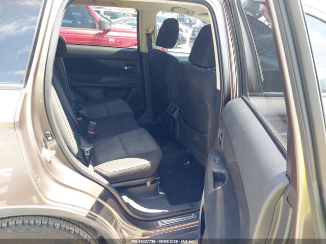 Продаж на аукціоні авто 2019 Mitsubishi Outlander Es, vin: JA4AD2A33KZ055094, номер лоту: 45327736