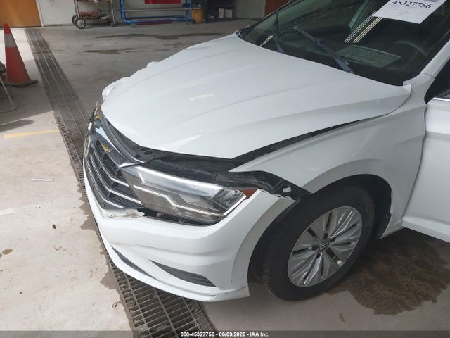 45327756 :رقم المزاد ، 3VWC57BU7KM017091 vin ، 2019 Volkswagen Jetta 1.4t R-line/1.4t S/1.4t Se مزاد بيع