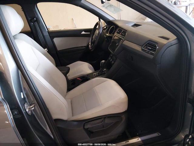Продаж на аукціоні авто 2021 Volkswagen Tiguan 2.0t Se/2.0t Se R-line Black/2.0t Sel, vin: 3VV3B7AX0MM135236, номер лоту: 45327759
