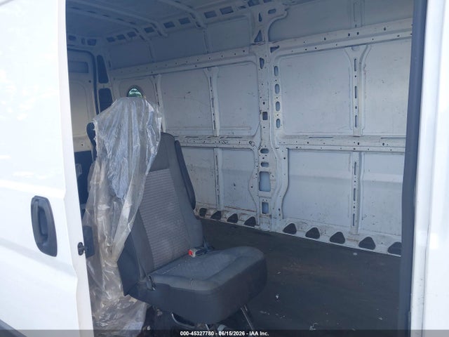 Продажа на аукционе авто 2018 Ram Promaster 2500 High Roof 159 Wb, vin: 3C6TRVDG5JE101042, номер лота: 45327780