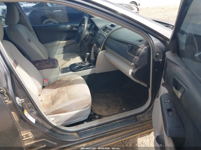 2013 Toyota Camry Le მანქანა იყიდება აუქციონზე, vin: 4T1BF1FK2DU255586, აუქციონის ნომერი: 45327793