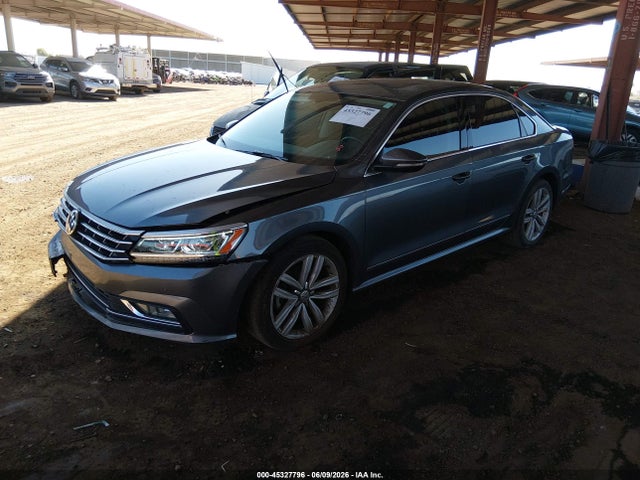 1VWGT7A33HC049126 Volkswagen Passat 1.8t Se