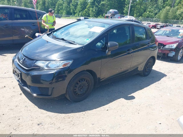 Продажа на аукционе авто 2015 Honda Fit Lx, vin: 3HGGK5H58FM768015, номер лота: 45327823