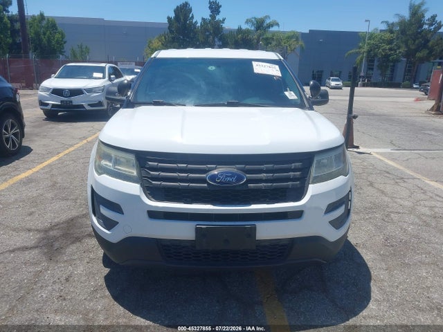 Ford Utility Police Interceptor 2017 1FM5K8AR2HGA04691 Image 17