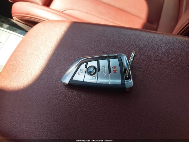 45327883 :رقم المزاد ، 5UX33DT02N9J37370 vin ، 2022 Bmw X4 Xdrive30i مزاد بيع