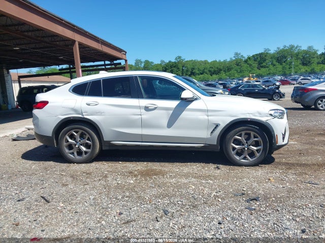 45327883 :رقم المزاد ، 5UX33DT02N9J37370 vin ، 2022 Bmw X4 Xdrive30i مزاد بيع