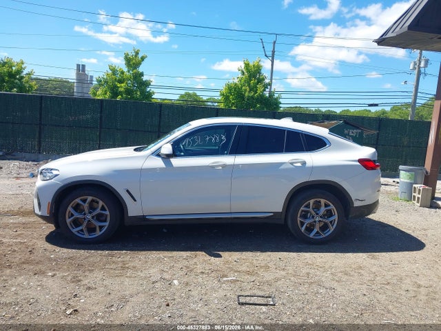 45327883 :رقم المزاد ، 5UX33DT02N9J37370 vin ، 2022 Bmw X4 Xdrive30i مزاد بيع
