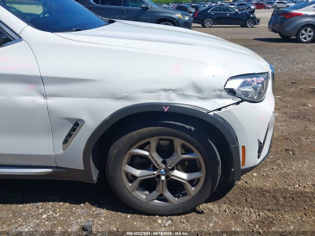 45327883 :رقم المزاد ، 5UX33DT02N9J37370 vin ، 2022 Bmw X4 Xdrive30i مزاد بيع