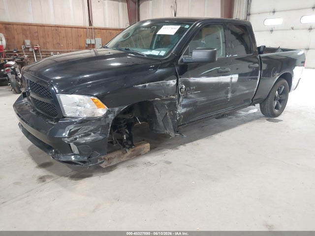 2017 Ram 1500 Express  4x4 6'4 Box მანქანა იყიდება აუქციონზე, vin: 1C6RR7FG7HS830850, აუქციონის ნომერი: 45327890