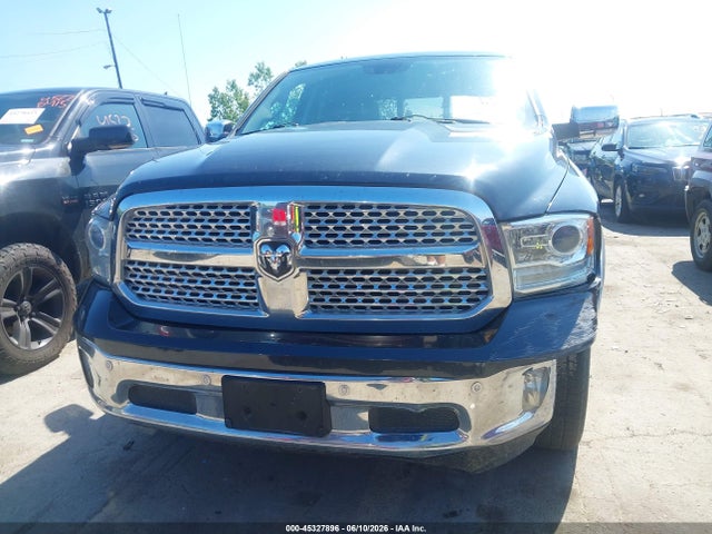 45327896 :رقم المزاد ، 1C6RR7JTXFS573801 vin ، 2015 Ram 1500 Laramie مزاد بيع