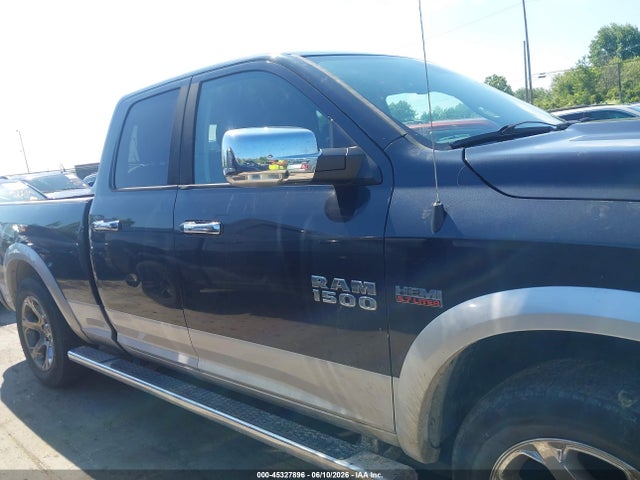 45327896 :رقم المزاد ، 1C6RR7JTXFS573801 vin ، 2015 Ram 1500 Laramie مزاد بيع