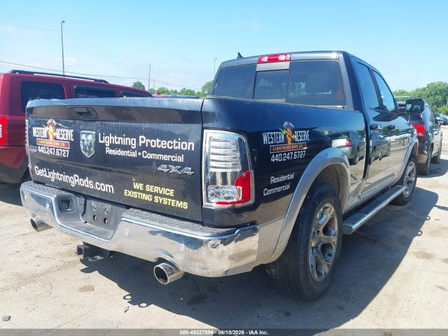 45327896 :رقم المزاد ، 1C6RR7JTXFS573801 vin ، 2015 Ram 1500 Laramie مزاد بيع