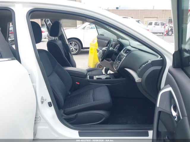 Nissan Altima 2.5 S 2017 1N4AL3AP8HC268724 Image 5