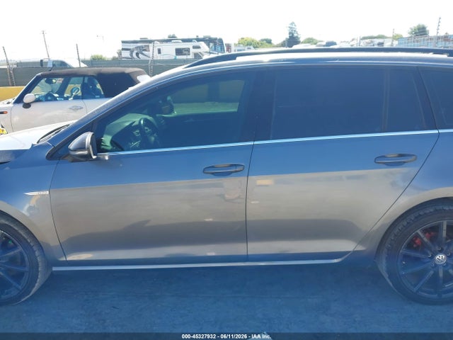 3VWCA7AU6FM513602 Volkswagen Golf Sportwagen Tdi Se 4-door