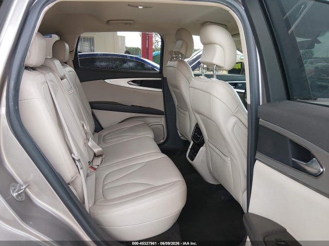 Продаж на аукціоні авто 2019 Lincoln Nautilus Standard, vin: 2LMPJ6J94KBL58327, номер лоту: 45327961