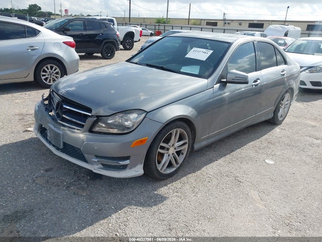 45327981 :رقم المزاد ، WDDGF4HB3ER308900 vin ، 2014 Mercedes-benz C 250 Sport مزاد بيع
