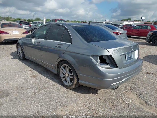 45327981 :رقم المزاد ، WDDGF4HB3ER308900 vin ، 2014 Mercedes-benz C 250 Sport مزاد بيع