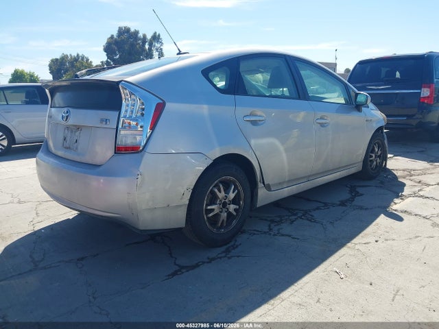 45327985 :رقم المزاد ، JTDKN3DU6B0261466 vin ، 2011 Toyota Prius Two مزاد بيع