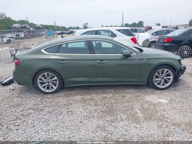 Продаж на аукціоні авто 2022 Audi A5 Sportback Premium Plus 40 Tfsi Quattro S Tronic, vin: WAUCBCF58NA030275, номер лоту: 45327998
