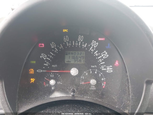 45328004 :رقم المزاد ، 3VWBK21C34M401257 vin ، 2004 Volkswagen New Beetle Gl مزاد بيع