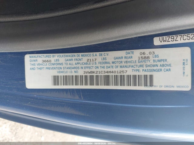 45328004 :رقم المزاد ، 3VWBK21C34M401257 vin ، 2004 Volkswagen New Beetle Gl مزاد بيع