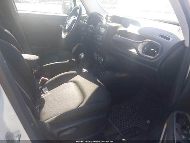 2016 Jeep Renegade Latitude მანქანა იყიდება აუქციონზე, vin: ZACCJABW2GPD26517, აუქციონის ნომერი: 45328024
