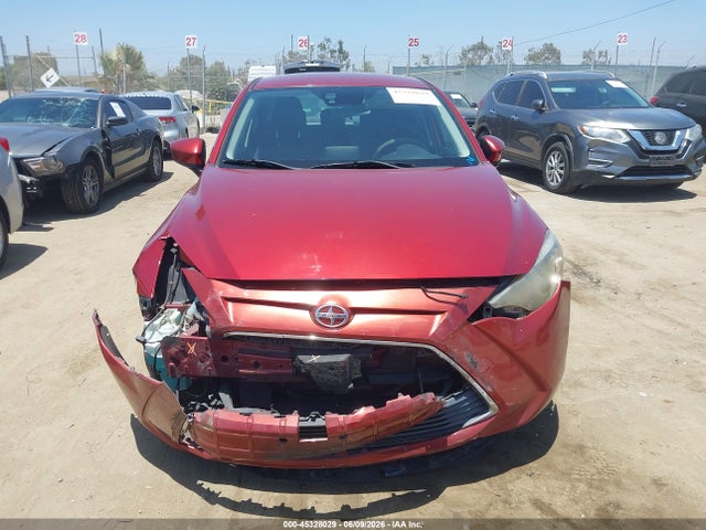 Scion IA 2016 3MYDLBZV6GY102357 Image 13