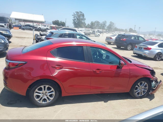 Scion IA 2016 3MYDLBZV6GY102357 Image 14