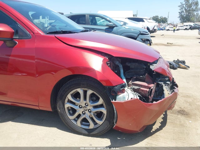 Scion IA 2016 3MYDLBZV6GY102357 Image 18