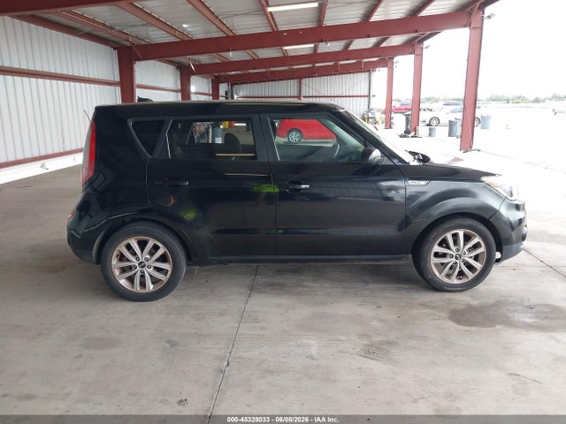 KIA SOUL + 2018 KNDJP3A50J7556734 Image 13