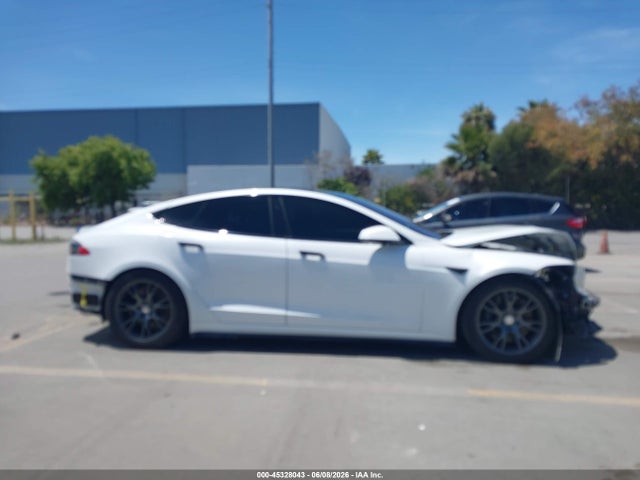 Tesla Model S Plaid Tri Motor All-wheel Drive 2021 5YJSA1E65MF447262 Image 14